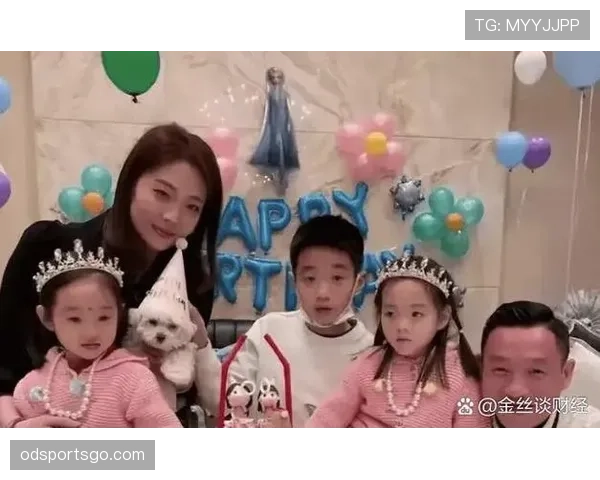 杨威退役后带娃比练体操还狠？这作息表我直接看傻